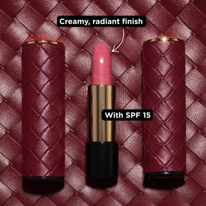 Iconic Lipstick 330